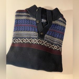 Gorgeous men’s Chaps navy blue sweater with Royal & red contrasts. XL. Like new!
